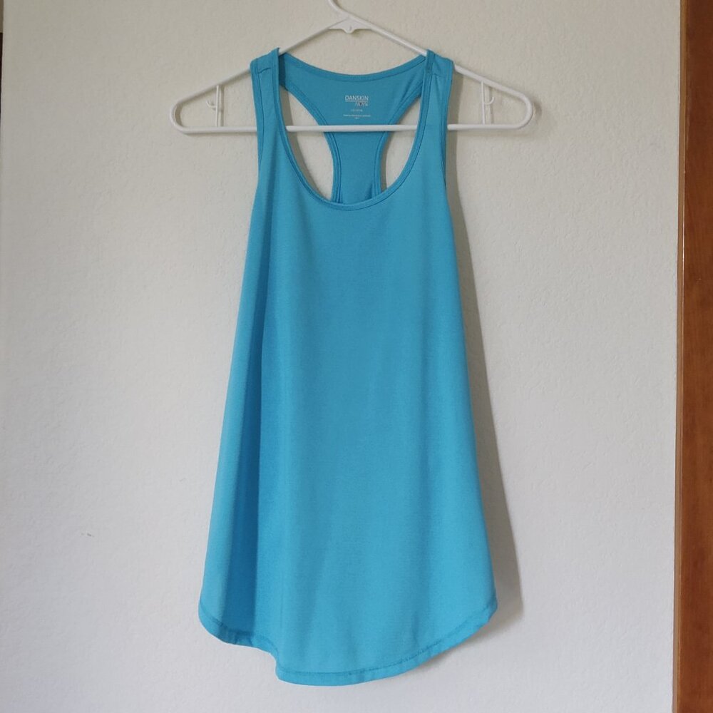 DRI MORE DANSKIN NOW CAROLINA BLUE RACERBACK SIZE LARGE 12-14 SMILE HEM